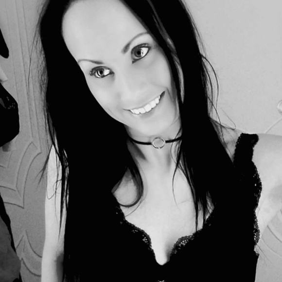 Meet your Posher, Kristina - Picture 5 of 8